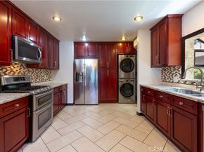 3654 Cerritos Avenue, Long Beach CA 90807