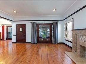 3654 Cerritos Avenue, Long Beach CA 90807