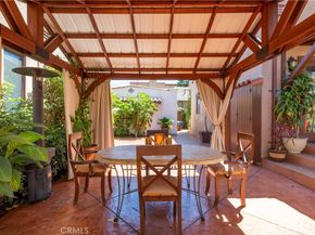 3654 Cerritos Avenue, Long Beach CA 90807