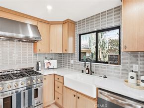 4523 Lexington, Los Angeles CA 90029