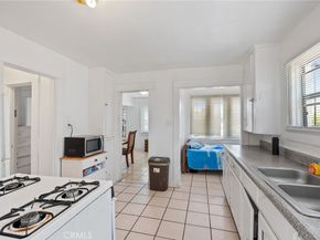 1036 W 107th, Los Angeles CA 90044