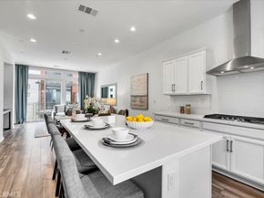 168 Sawbuck, Irvine CA 92618