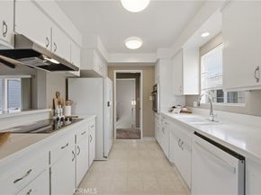 5916 E The Toledo, Long Beach CA 90803