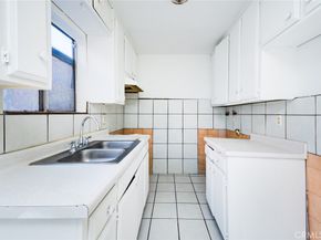 947 S Sunol Drive, Los Angeles CA 90023