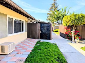 134 S Magnolia 11C, Anaheim CA 92804