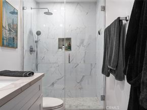 11740 W Sunset Boulevard 14, Los Angeles CA 90049