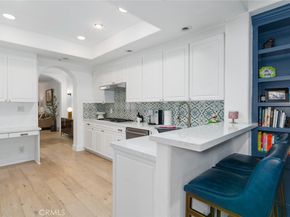 11740 W Sunset Boulevard 14, Los Angeles CA 90049