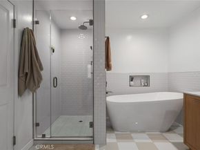11740 W Sunset Boulevard 14, Los Angeles CA 90049