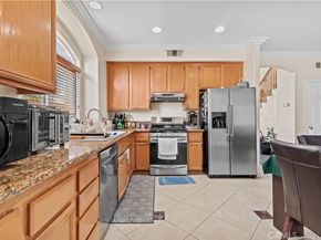 5770 Centerstone Ct, Westminster CA 92683