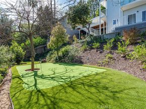 334 Anita Drive, Pasadena CA 91105