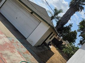 813 S Sloan Avenue, Compton CA 90221