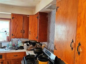 813 S Sloan Avenue, Compton CA 90221
