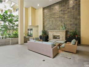 133 The Promenade N 330, Long Beach CA 90802