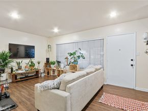 939 E Appleton Street 25, Long Beach CA 90802