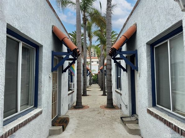 833 E 1st Street, Long Beach CA 90802