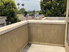 563 W Maple Avenue, Orange CA 92868