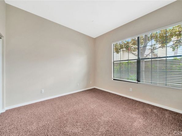 563 W Maple Avenue, Orange CA 92868