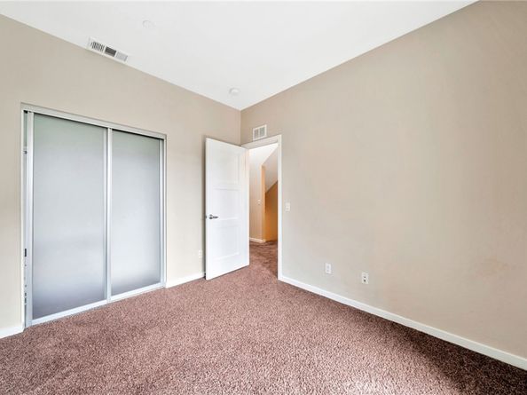 563 W Maple Avenue, Orange CA 92868