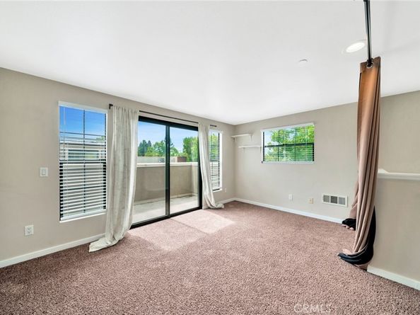 563 W Maple Avenue, Orange CA 92868