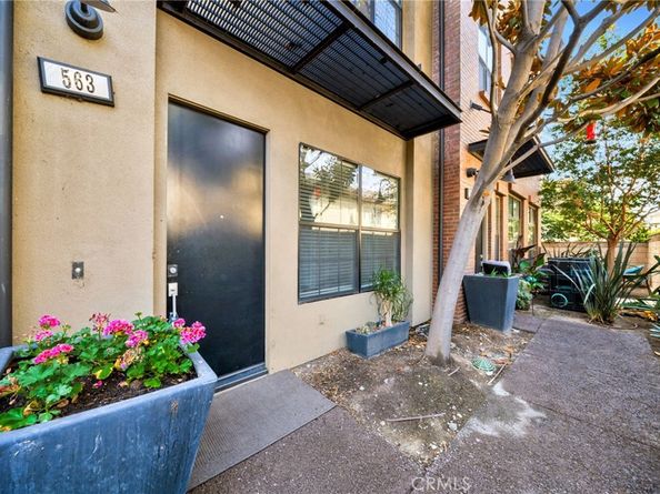 563 W Maple Avenue, Orange CA 92868