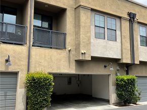 563 W Maple Avenue, Orange CA 92868