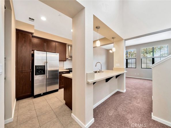 563 W Maple Avenue, Orange CA 92868