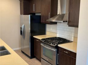 563 W Maple Avenue, Orange CA 92868