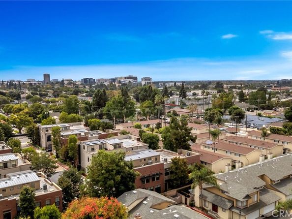 563 W Maple Avenue, Orange CA 92868