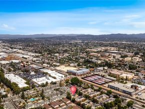 563 W Maple Avenue, Orange CA 92868