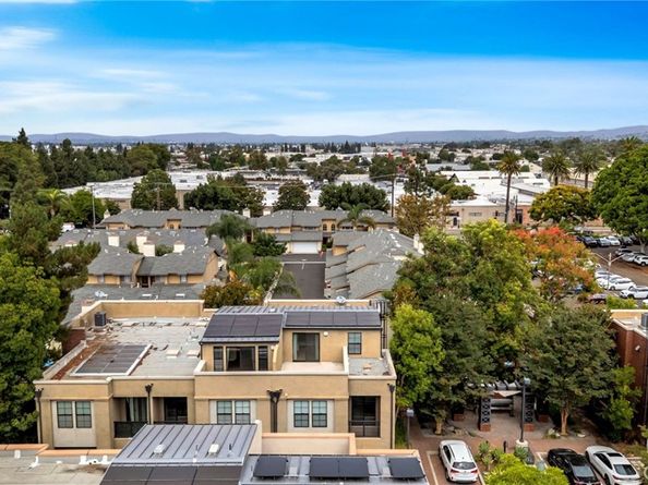 563 W Maple Avenue, Orange CA 92868