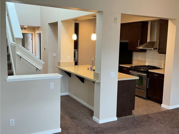 563 W Maple Avenue, Orange CA 92868