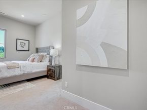 100 Bozeman, Irvine CA 92602