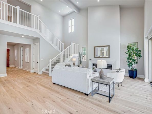 100 Bozeman, Irvine CA 92602