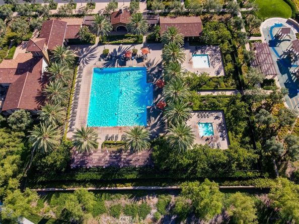 100 Bozeman, Irvine CA 92602