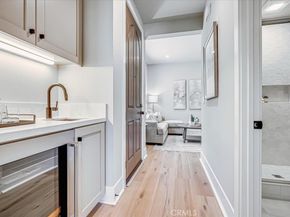 100 Bozeman, Irvine CA 92602