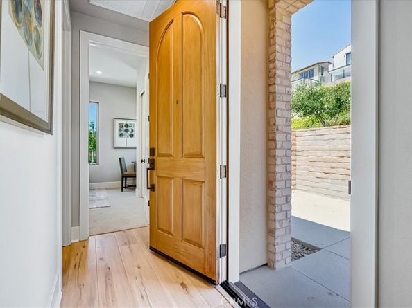 100 Bozeman, Irvine CA 92602
