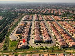 100 Bozeman, Irvine CA 92602