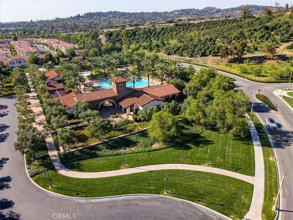 100 Bozeman, Irvine CA 92602