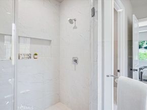 100 Bozeman, Irvine CA 92602