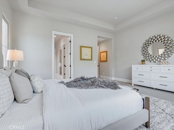 100 Bozeman, Irvine CA 92602