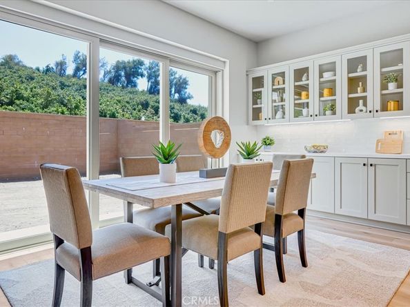 100 Bozeman, Irvine CA 92602