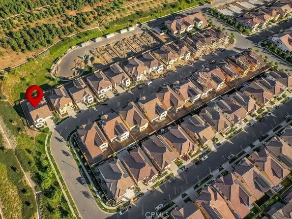 100 Bozeman, Irvine CA 92602