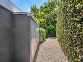 423 Sycamore, Santa Monica CA 90402
