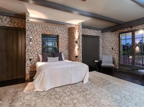 1220 Hillcrest Avenue, Pasadena CA 91106