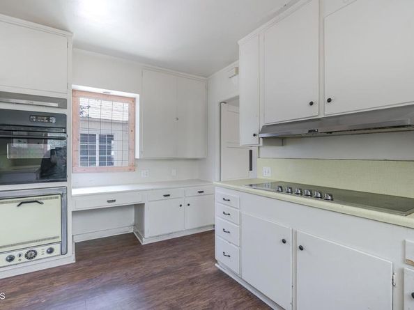 215 Madeline Drive, Pasadena CA 91105