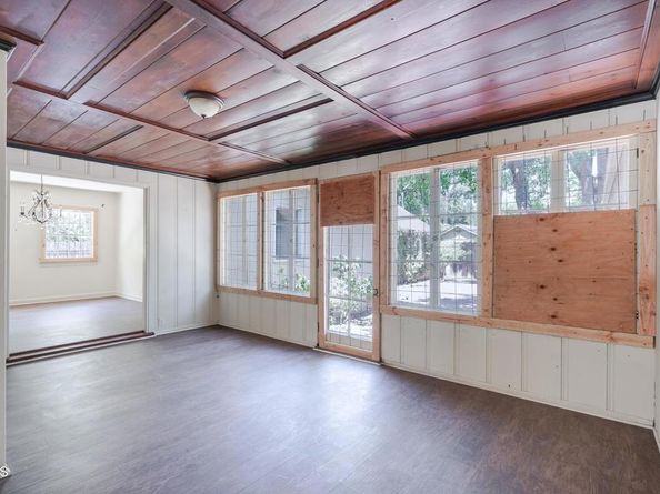 215 Madeline Drive, Pasadena CA 91105