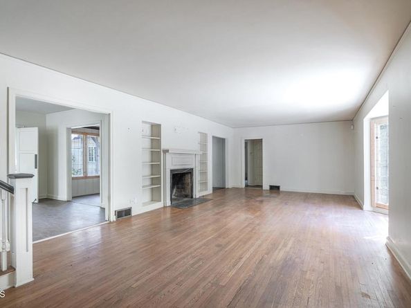 215 Madeline Drive, Pasadena CA 91105