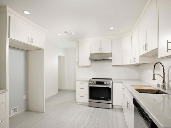 8939 Rhea Avenue, Northridge CA 91324