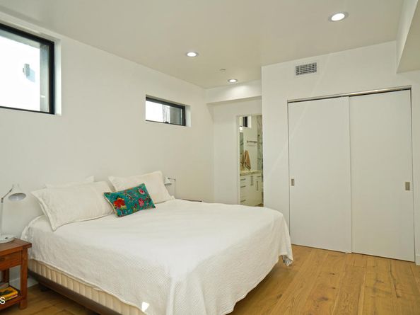 6565 Pickwick Street, Los Angeles CA 90042