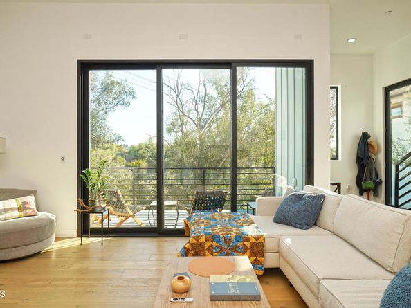 6565 Pickwick Street, Los Angeles CA 90042